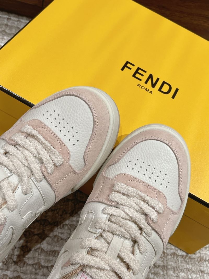 Fendi Low Shoes